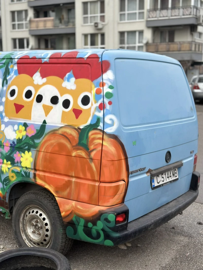 VW Transporter Хладилен, снимка 7 - Бусове и автобуси - 48894007