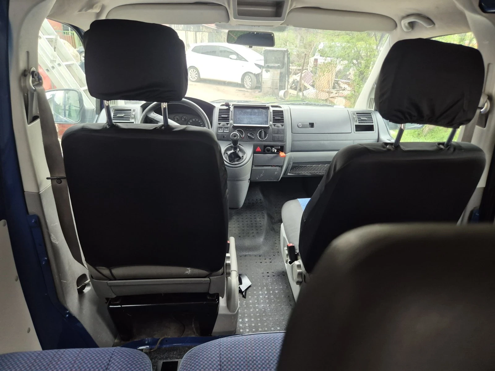 VW T5 1.9, снимка 6 - Бусове и автобуси - 54269903