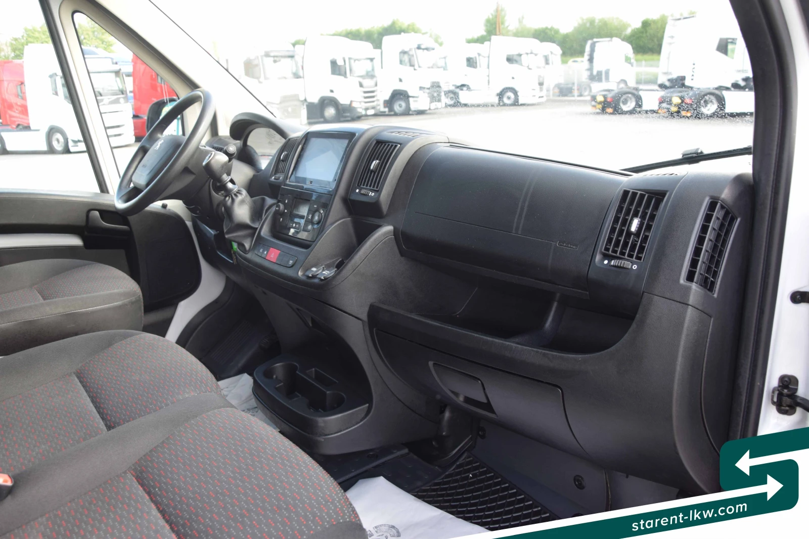 Peugeot Boxer VAN26009, снимка 13 - Бусове и автобуси - 54867177