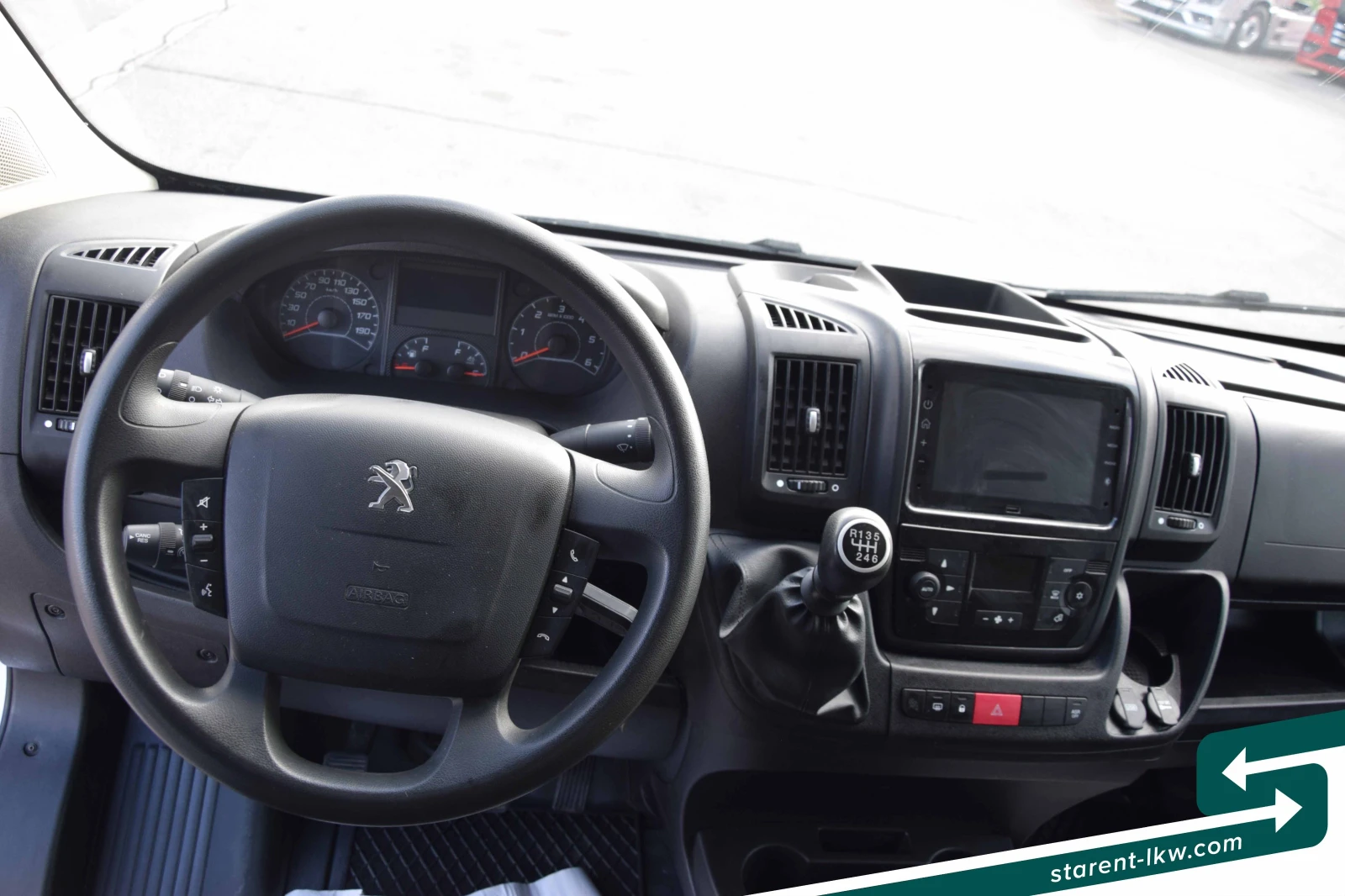 Peugeot Boxer VAN26009, снимка 17 - Бусове и автобуси - 54867177