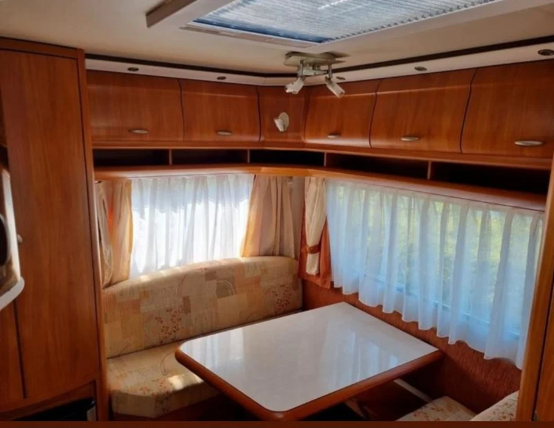 Каравана Hobby Excellent easy 440, снимка 5 - Каравани и кемпери - 52256989