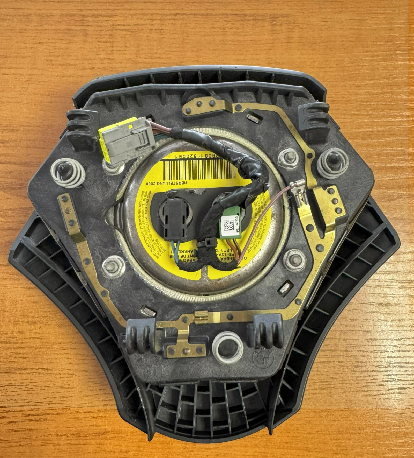 Airbag  BMW E83 / E87 / E90 / E91 / E92 / E93 | Mobile.bg   2