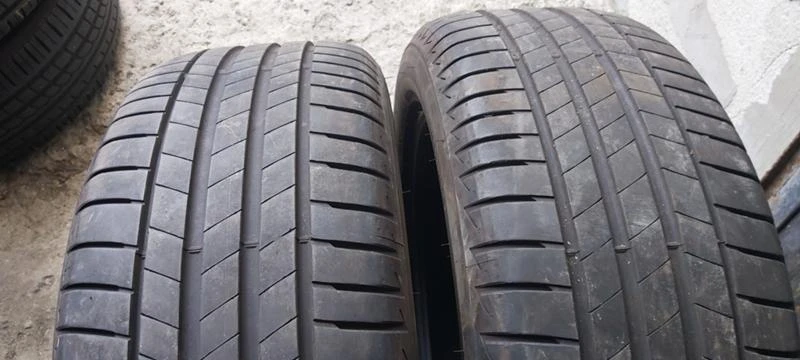 Гуми Летни 225/55R15, снимка 1 - Гуми и джанти - 33438963