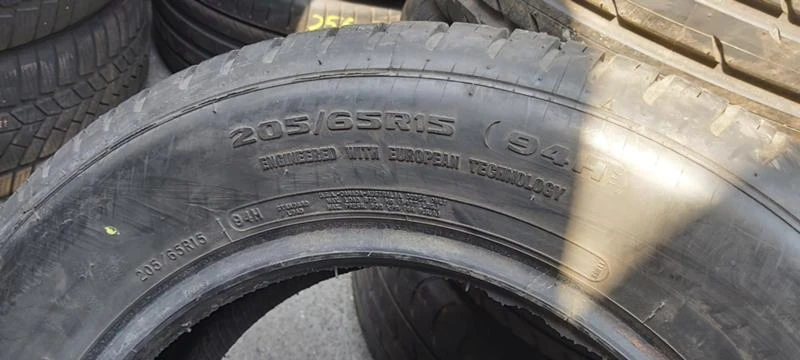 Гуми Летни 205/65R15, снимка 6 - Гуми и джанти - 34164427