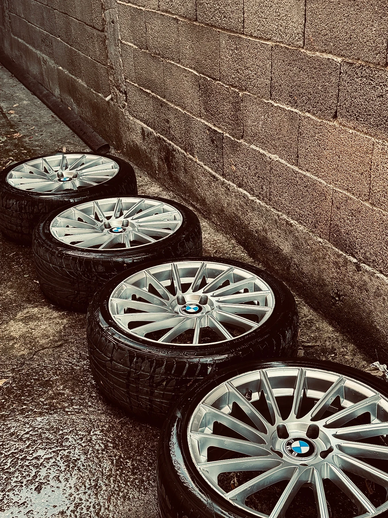 ���� � ������ 245/40R19 | Mobile.bg � ����������� 1