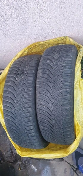 Гуми Зимни 185/65R15, снимка 3 - Гуми и джанти - 47455533