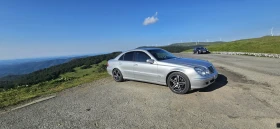 Mercedes-Benz E 320, снимка 1