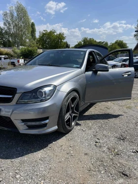 Mercedes-Benz C 300 AMG 4MATIC, снимка 1