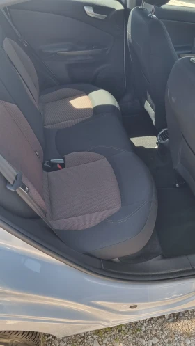 Alfa Romeo Giulietta 2.0 174кс Automat - 12990 лв. - 51109009 11
