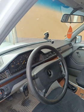 Mercedes-Benz 124 200 D | Mobile.bg    8