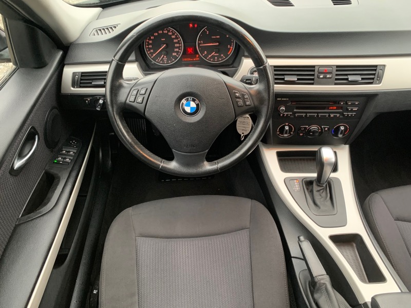 BMW 318 Facelift2.0d143AutomaticEURO 5A&#127470;&#127481; , снимка 10 - Автомобили и джипове - 44389352
