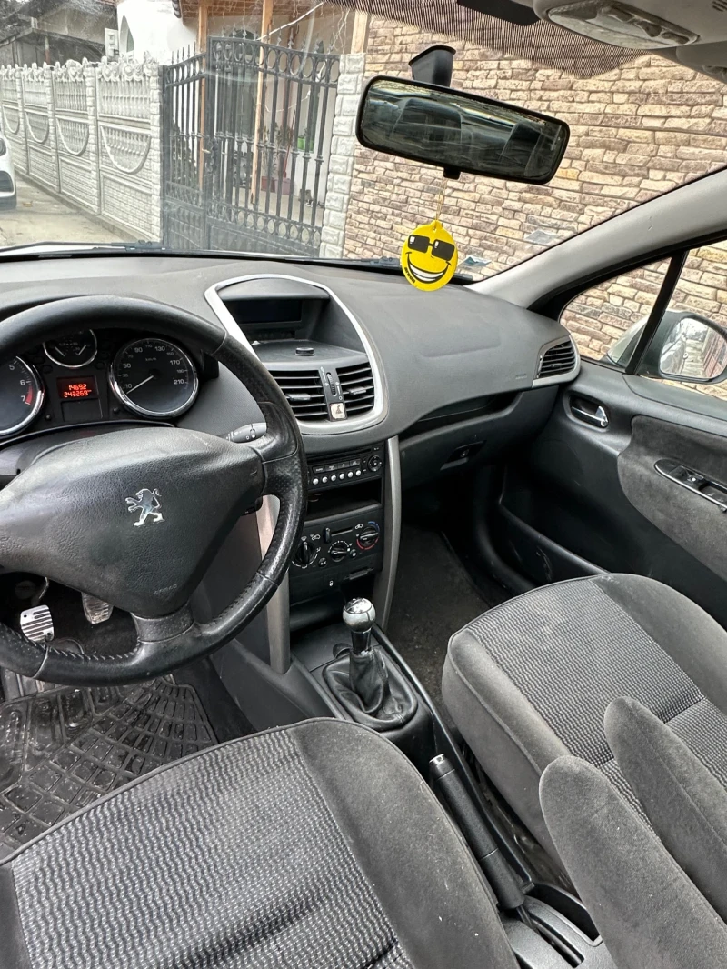 Peugeot 207, снимка 5 - Автомобили и джипове - 48481670