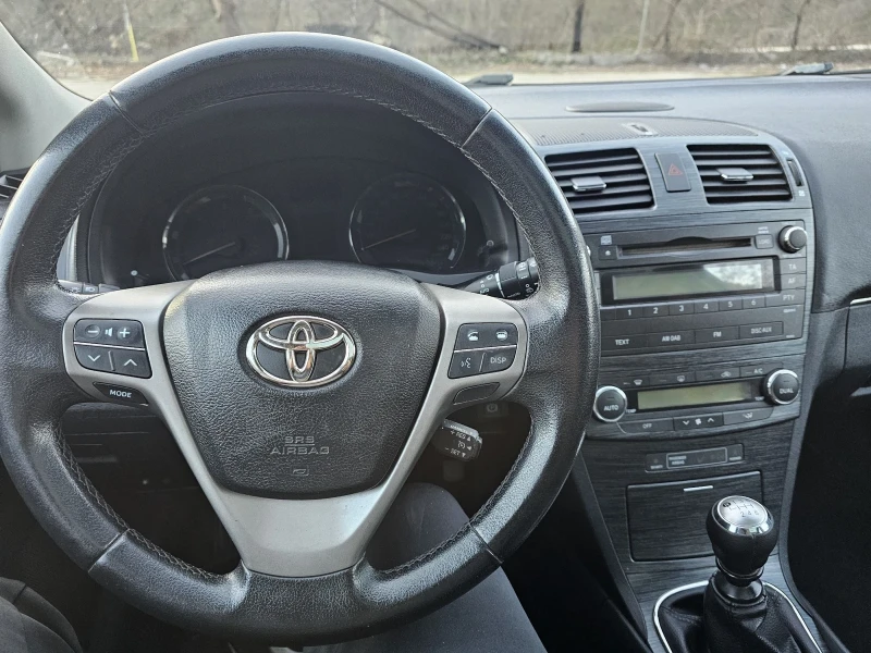 Toyota Avensis 2.0 d4-D, снимка 10 - Автомобили и джипове - 48731587