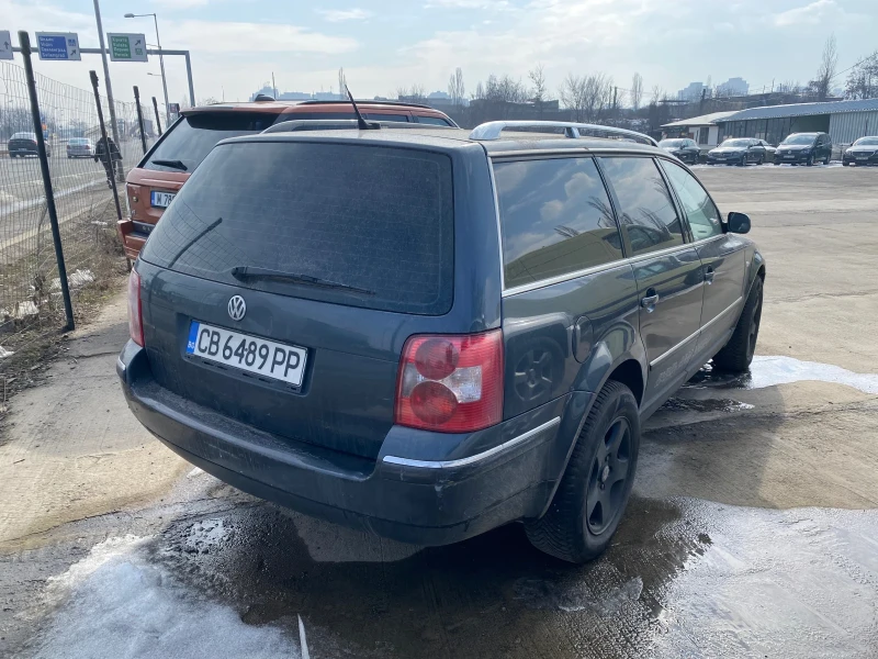 VW Passat 2.8 , снимка 5 - Автомобили и джипове - 49289120