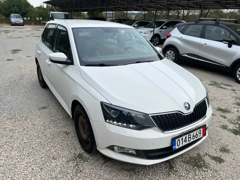Skoda Fabia 1.0mpg-LPG-НОВА НОВА НОВА!, снимка 3 - Автомобили и джипове - 51758598