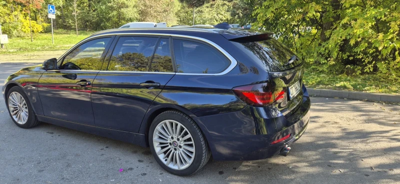 BMW 320 320d Luxury, снимка 5 - Автомобили и джипове - 52714910