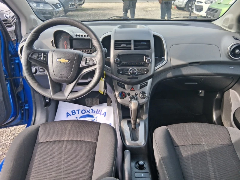Chevrolet Aveo АВТОМАТИК, снимка 7 - Автомобили и джипове - 52467978