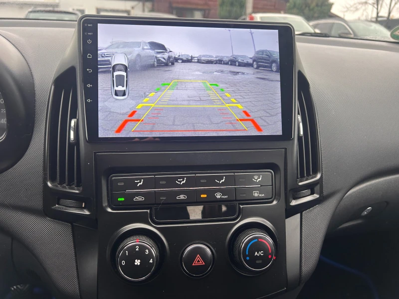 Hyundai I30 1.6CRDI NAVI/KAMERA EURO 4, снимка 13 - Автомобили и джипове - 52470214