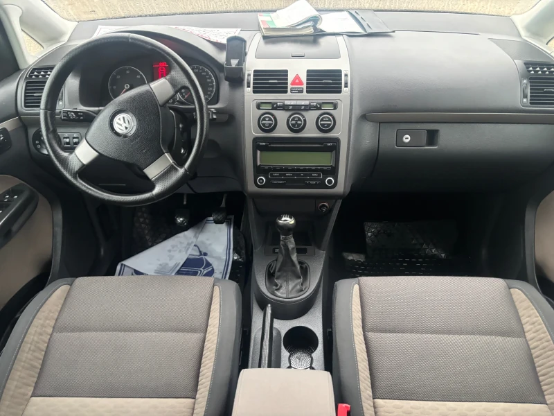 VW Touran 2008+ CROOS+ ФЕЙС+ 2.0TDI+ 140кс+ 6ск, снимка 15 - Автомобили и джипове - 52584249
