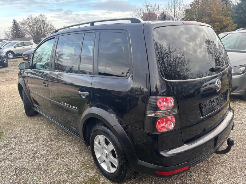 VW Touran 2008+ CROOS+ ФЕЙС+ 2.0TDI+ 140кс+ 6ск, снимка 6 - Автомобили и джипове - 52584249