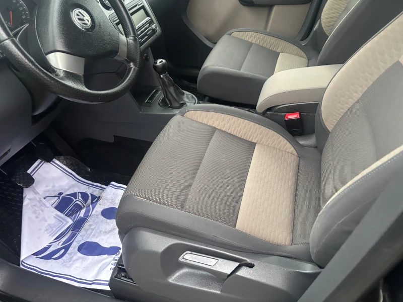 VW Touran 2008+ CROOS+ ФЕЙС+ 2.0TDI+ 140кс+ 6ск, снимка 9 - Автомобили и джипове - 52584249