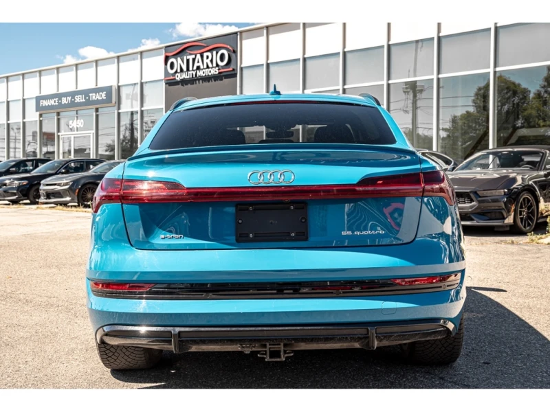 Audi E-Tron 55 Quattro* S-Line* Sportback Technik quattro, снимка 8 - Автомобили и джипове - 52650916