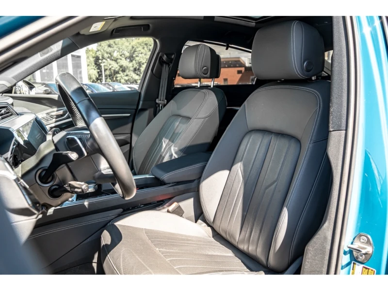 Audi E-Tron 55 Quattro* S-Line* Sportback Technik quattro, снимка 12 - Автомобили и джипове - 52650916