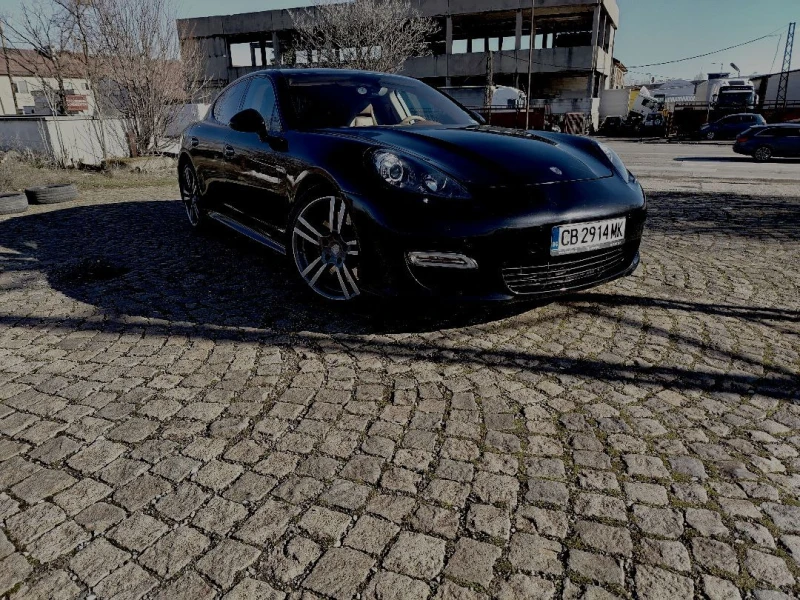Porsche Panamera Turbo