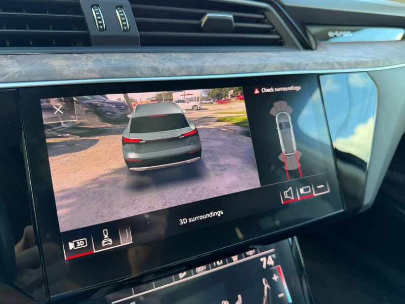 Audi E-Tron Prestige, снимка 10 - Автомобили и джипове - 53113181