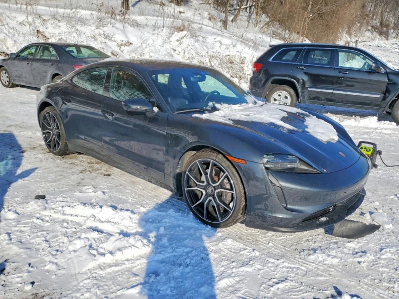 Porsche Taycan, снимка 4 - Автомобили и джипове - 53310418