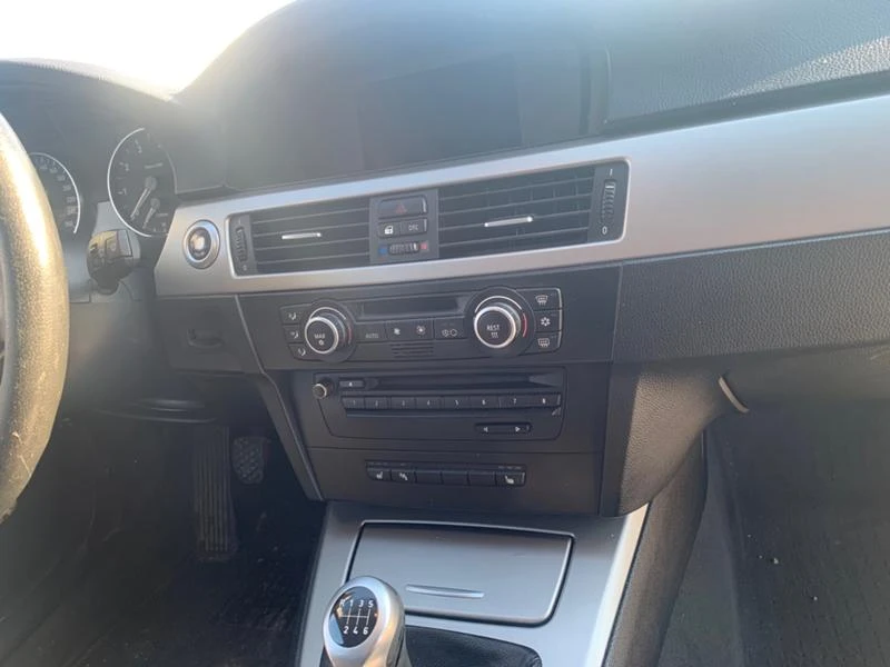 BMW 320 BMW 320 2.0i 6скорости НАВИ - изображение 10