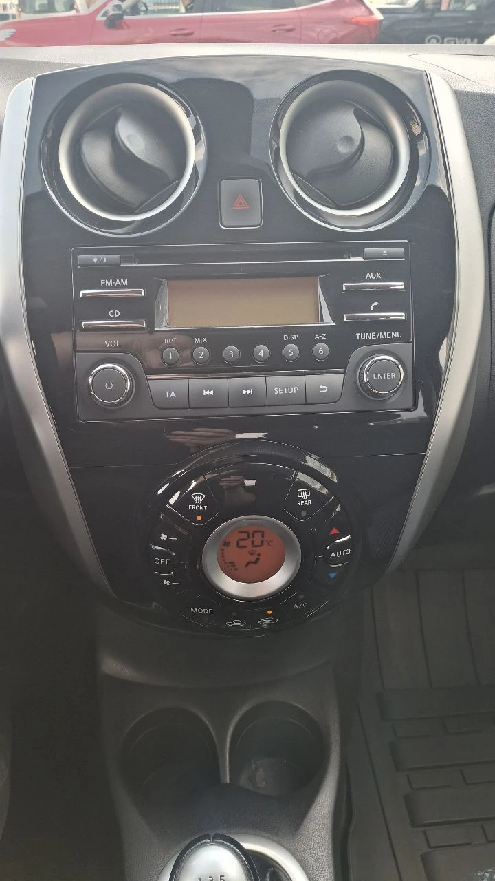 Nissan Note Acenta, снимка 14 - Автомобили и джипове - 53887695