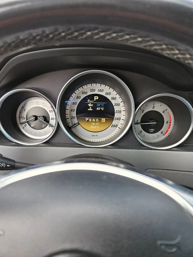 Mercedes-Benz C 220 CDI, снимка 12 - Автомобили и джипове - 54237993