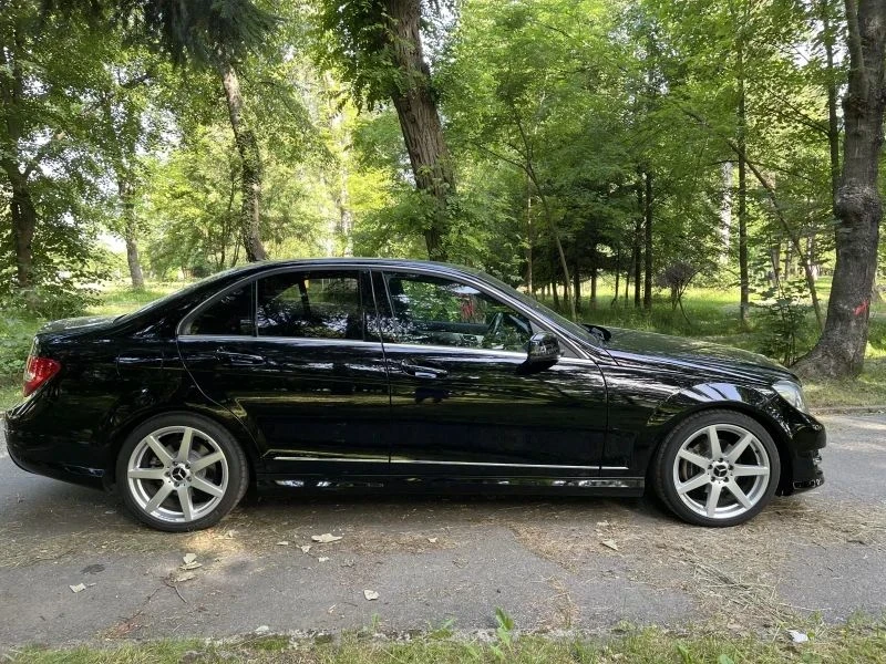 Mercedes-Benz C 220 CDI, снимка 6 - Автомобили и джипове - 54237993