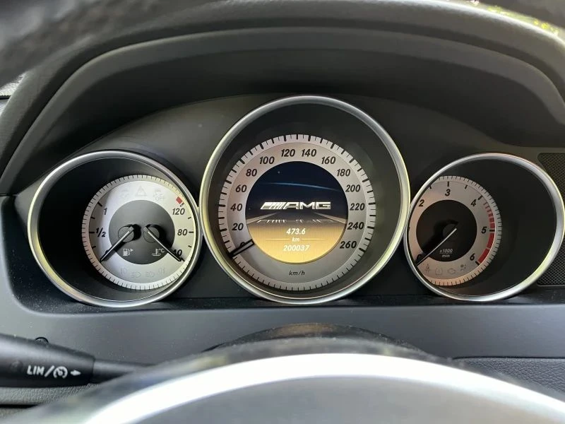 Mercedes-Benz C 220 CDI, снимка 10 - Автомобили и джипове - 54237993