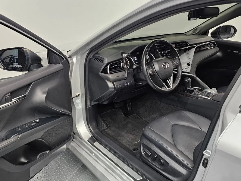 Toyota Camry 2.5 Automatic, снимка 6 - Автомобили и джипове - 55662581