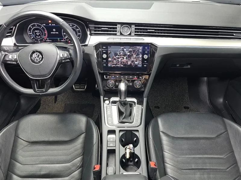 VW Arteon 2.0 Tdi Premium, снимка 7 - Автомобили и джипове - 56652203