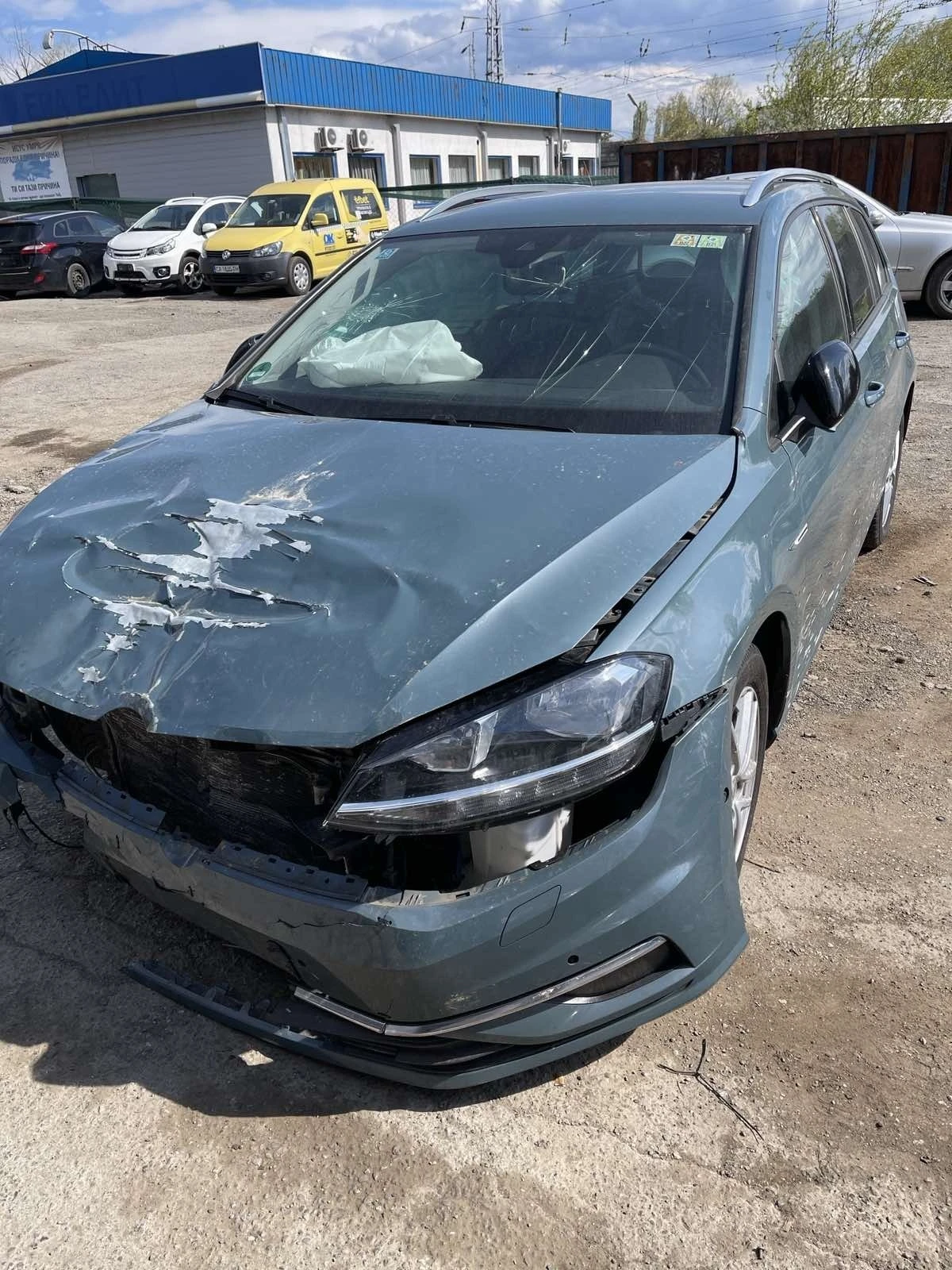 VW Golf 1.5 TGI , снимка 1