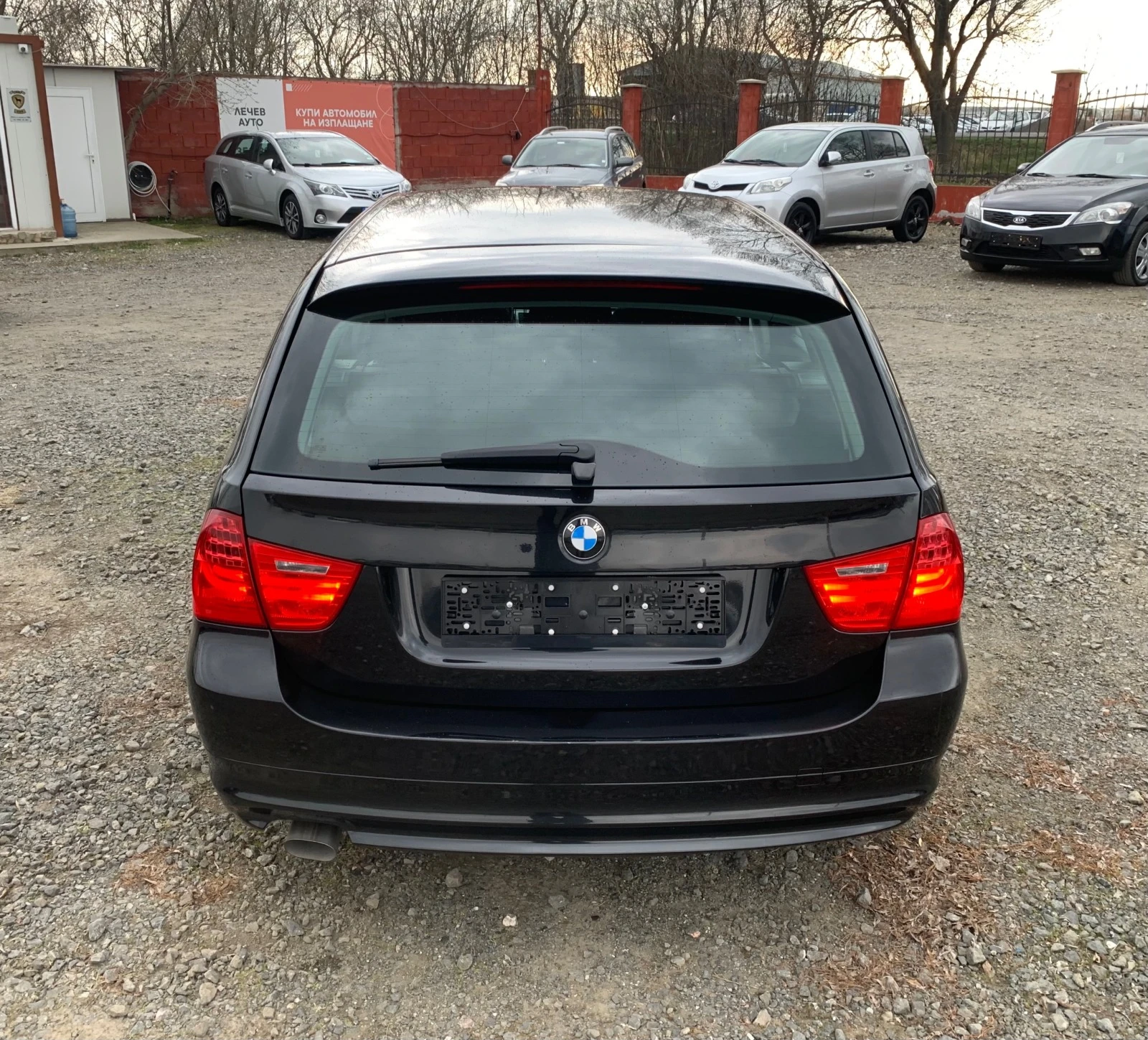 BMW 318 ЛИЗИНГ Facelift2.0d143Automatic EURO 5A - изображение 6