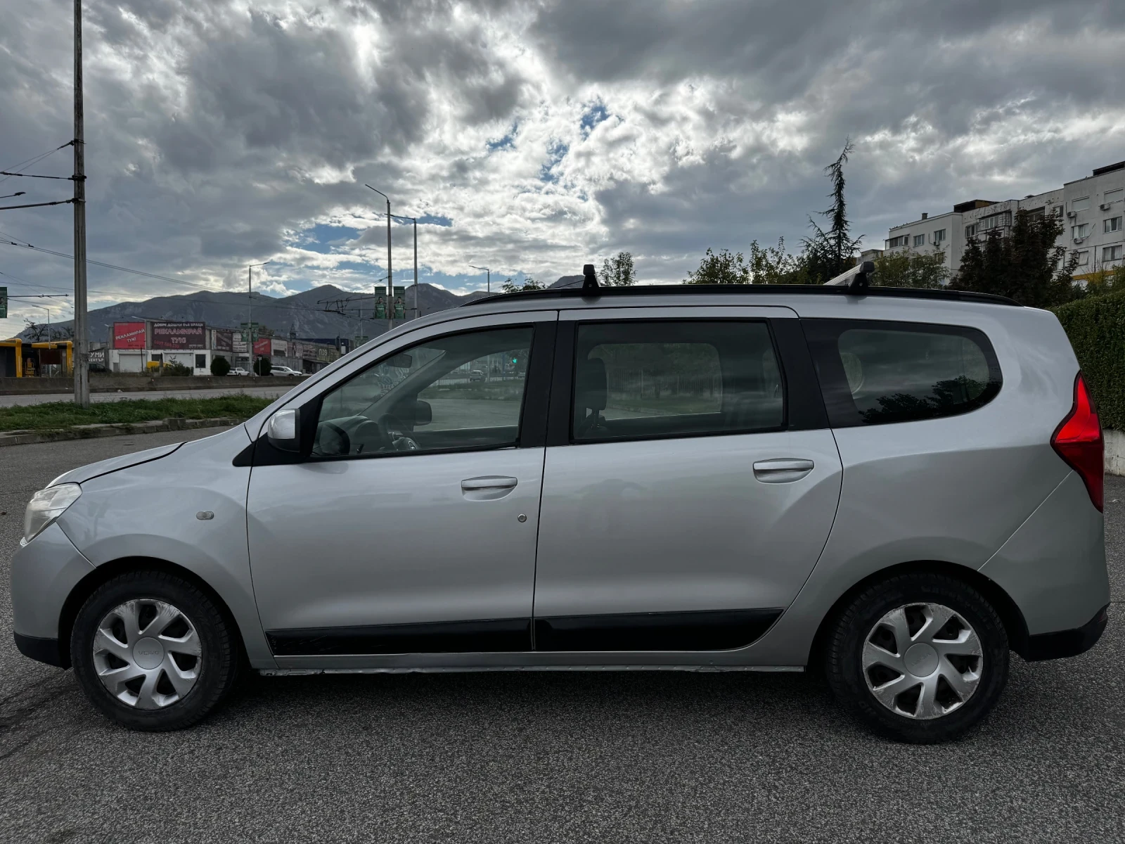 Dacia Lodgy 1.5DCI/ИТАЛИЯ - изображение 2