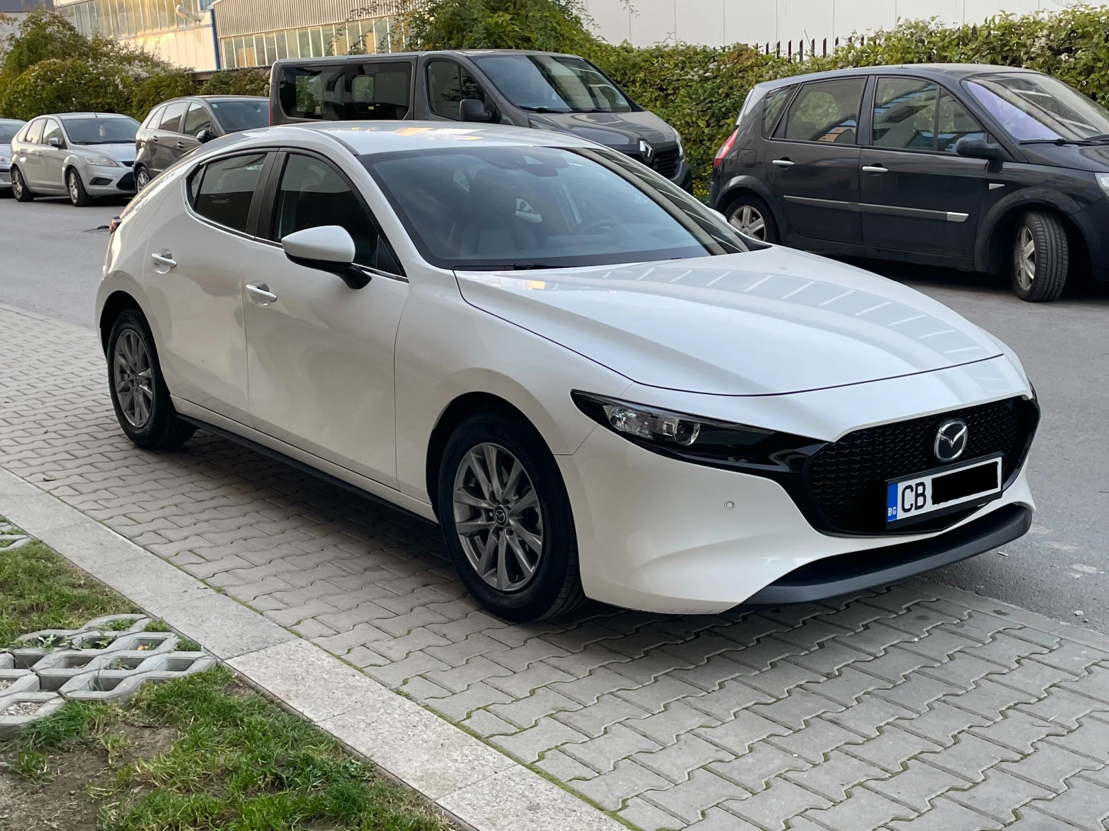 Mazda 3 2.0 SkyActiv-G Comfort - изображение 2