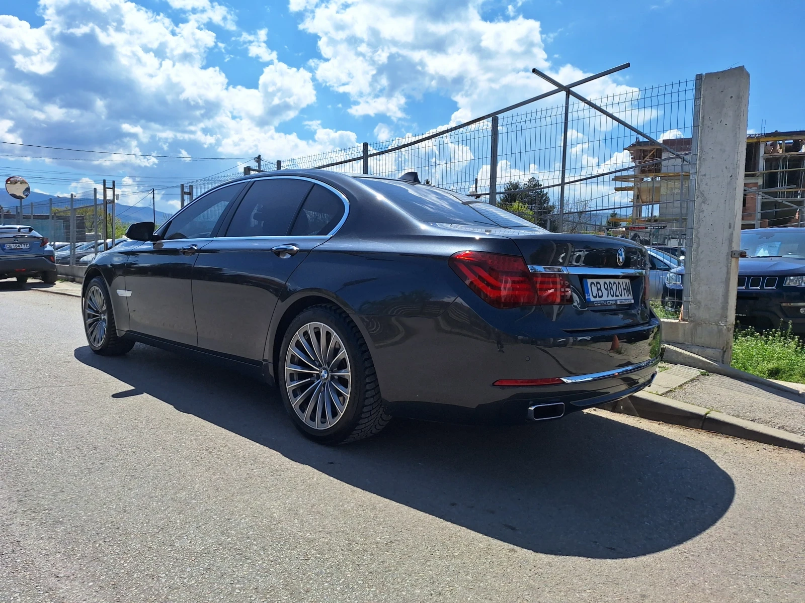 BMW 750 3.0D X-DRIVE - изображение 7