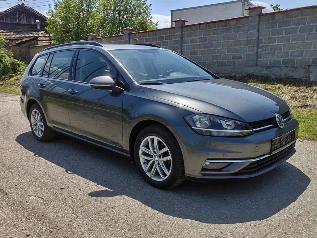 VW Golf VII 1.6TDI* ТОП* ЕДИН СОБСТВ.* СЕРВ. ИСТОРИЯ - изображение 3