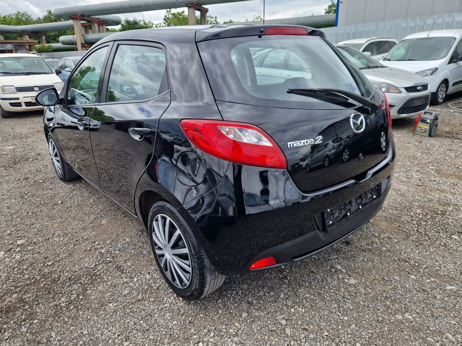 Mazda 2 1.3i 16v 75ps. LPG ITALIA - изображение 4