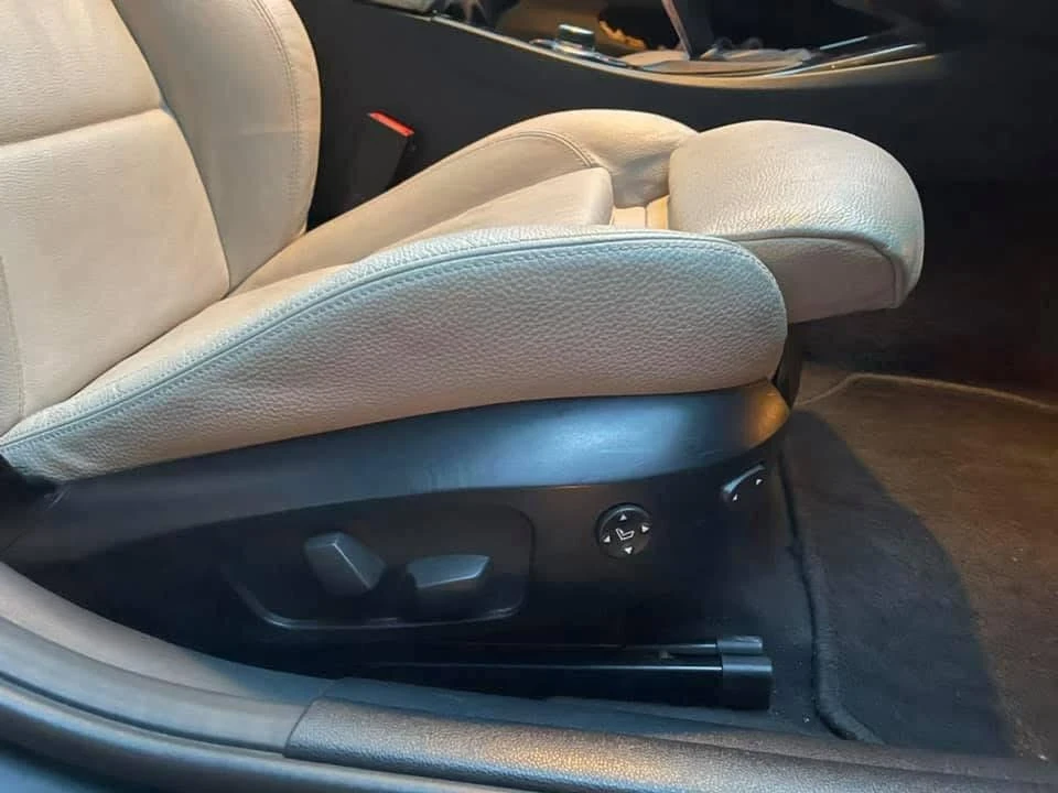 BMW 320  - изображение 7