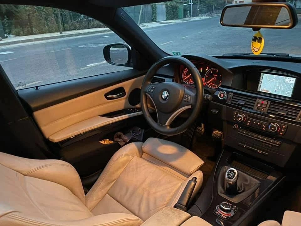 BMW 320  - изображение 9
