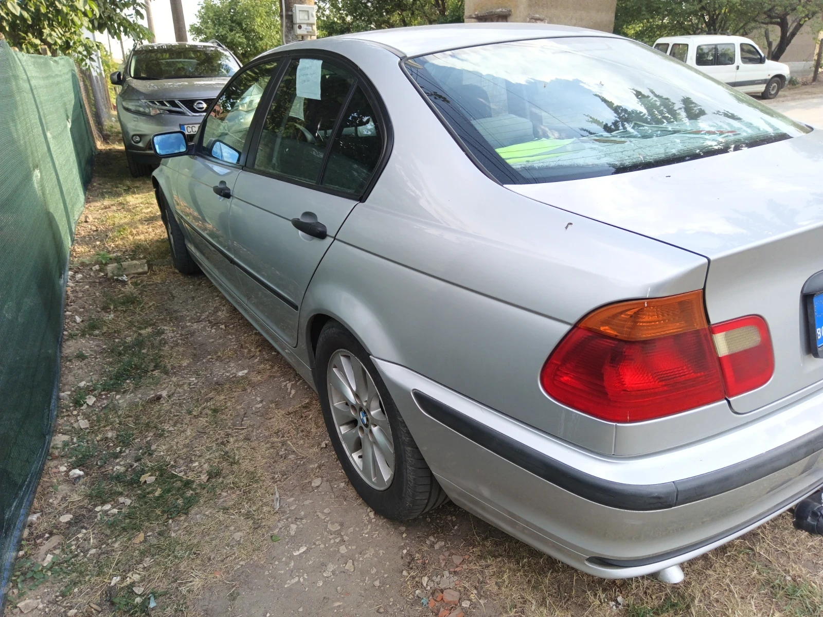 BMW 320  - изображение 4