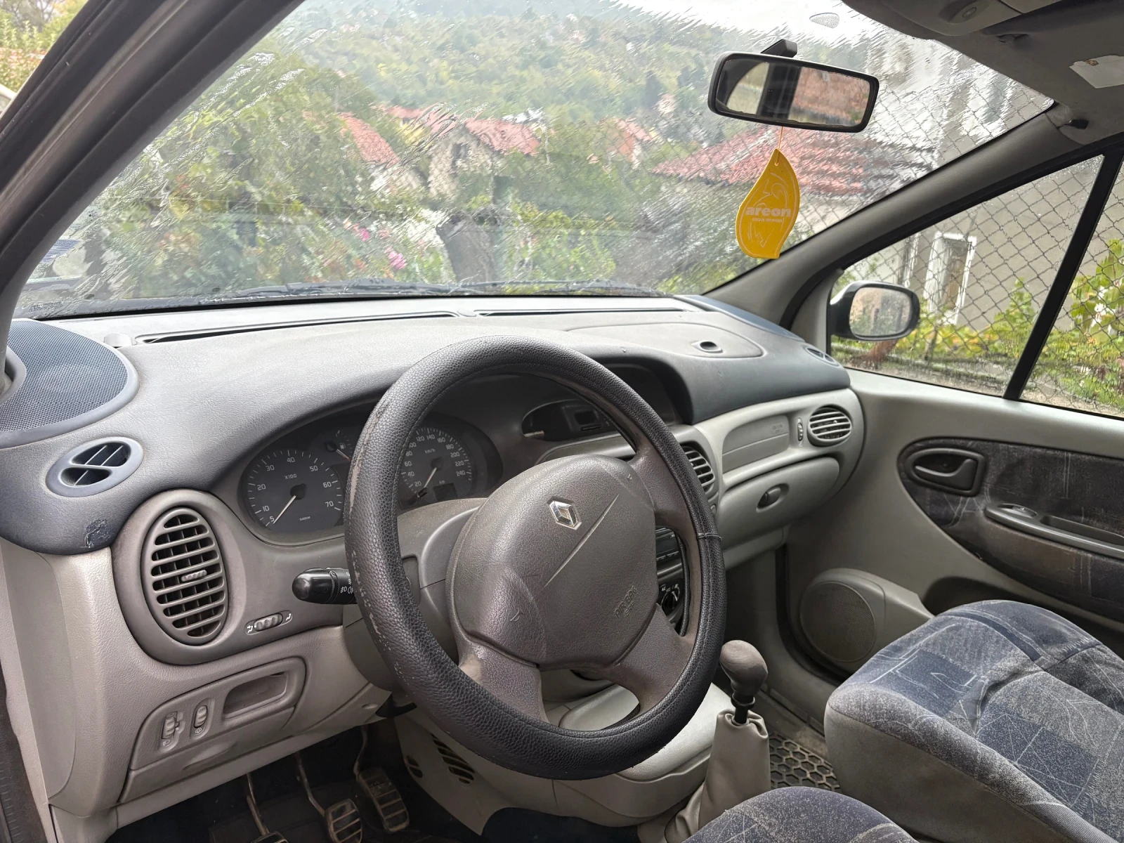 Renault Scenic  - изображение 7