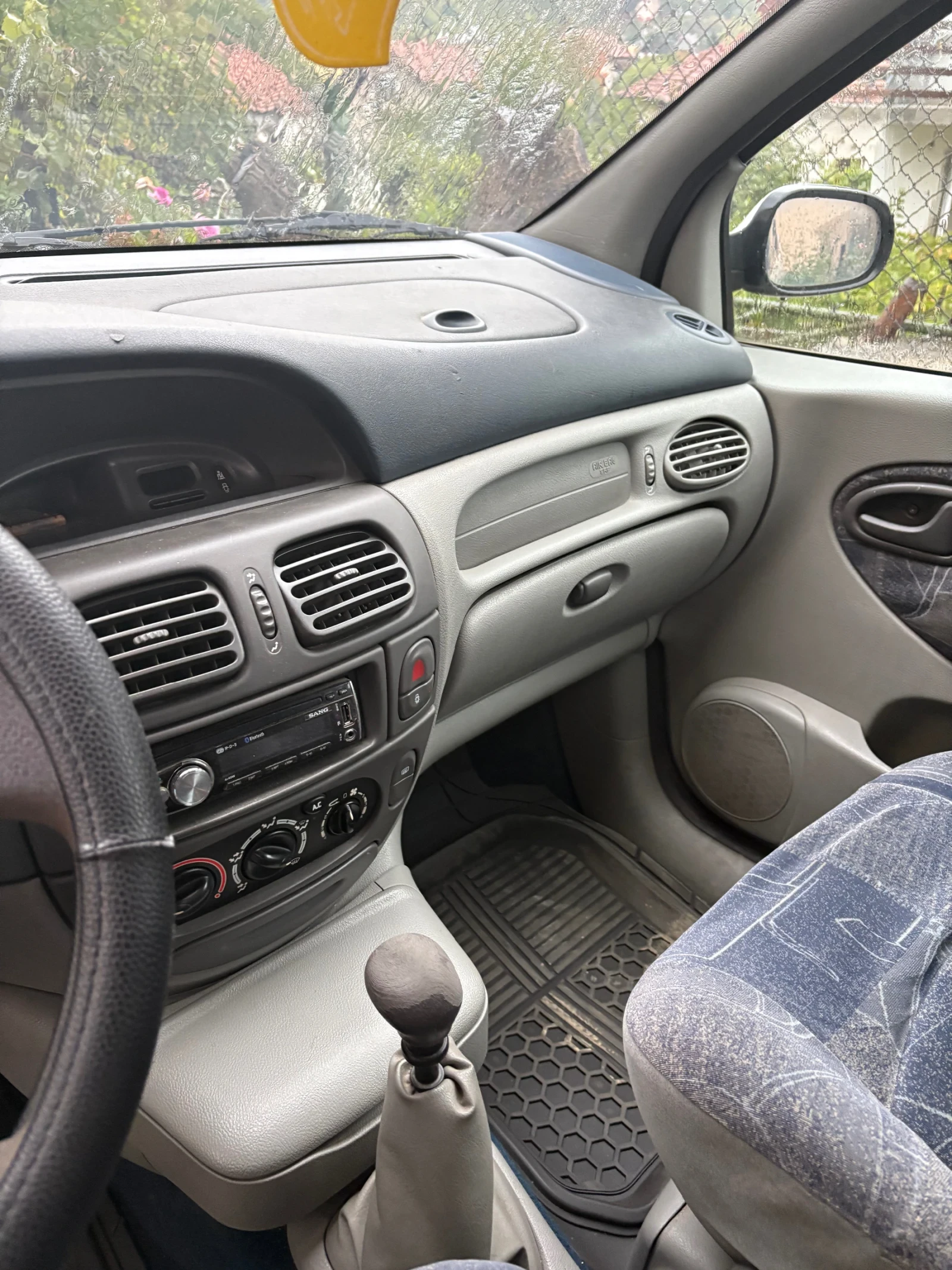 Renault Scenic  - изображение 4