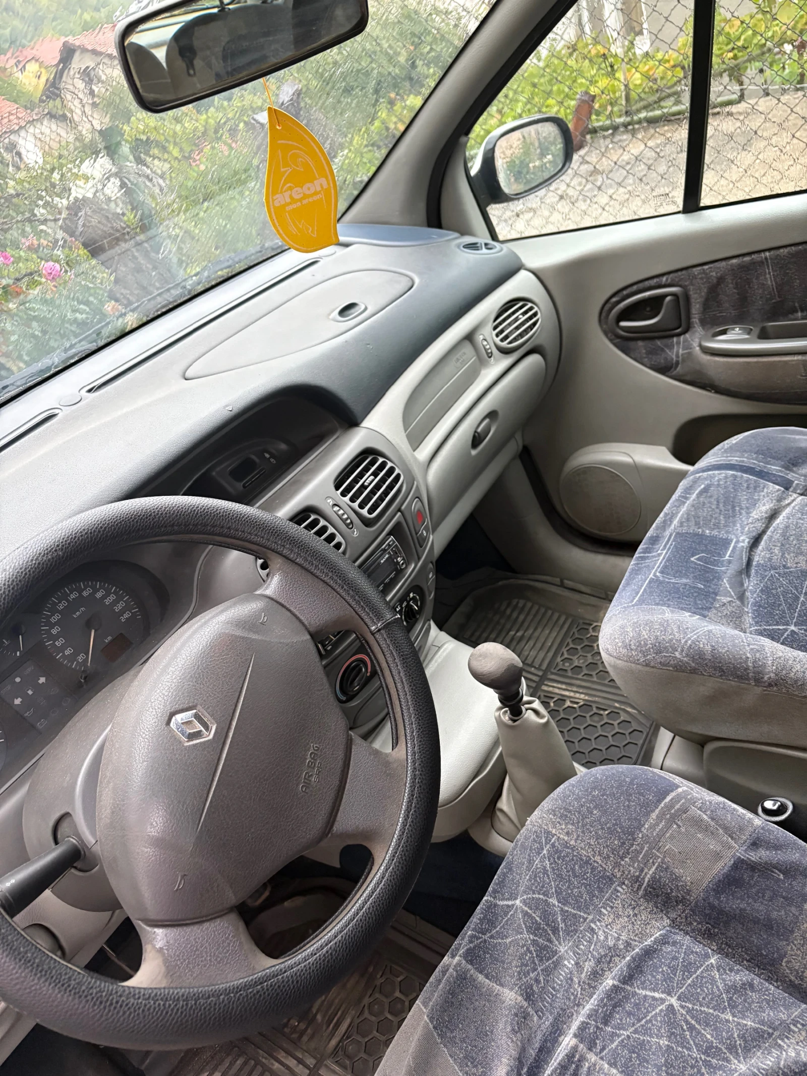 Renault Scenic  - изображение 3